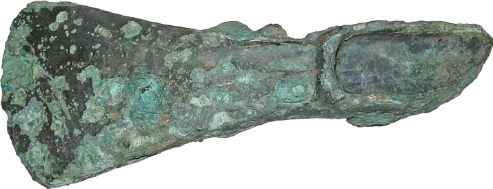 Bronze Age axe head found in Yarmouth town